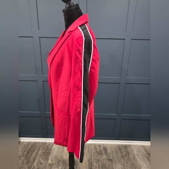 Fashion Nova Vibrant Red Apparel Size L - Picture 5 of 5